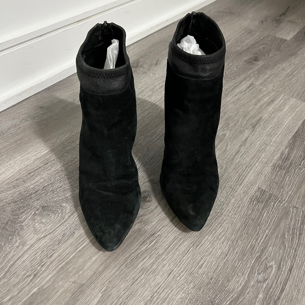 Saks fifth ave black heel booties
